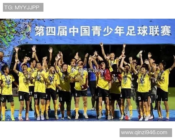 成都足球队荣登全国足球灵活性排行榜第九名展现实力与潜力 成都足球队荣登全国足球灵活性排行榜第九名展现实力与潜力