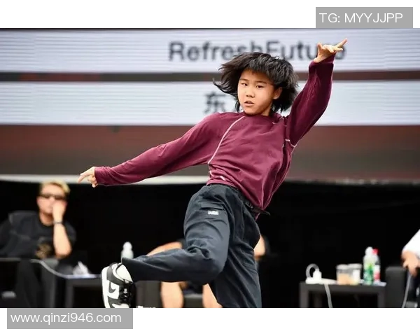 南京街舞队引发的意识形态争议与文化认同探讨 南京街舞队引发的意识形态争议与文化认同探讨