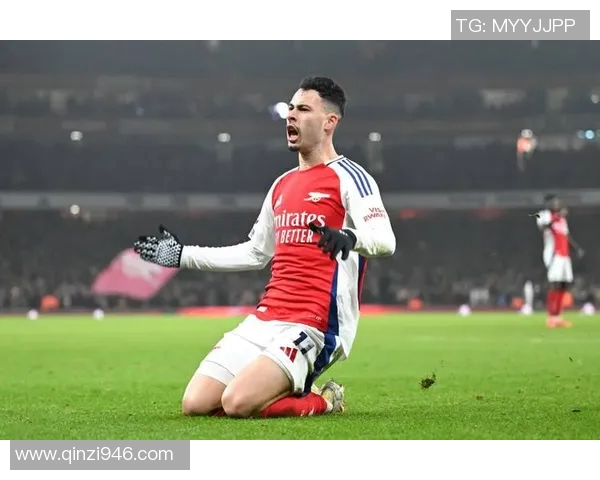 马丁内利的崛起与未来展望：从天才少年到足球巨星的成长之路